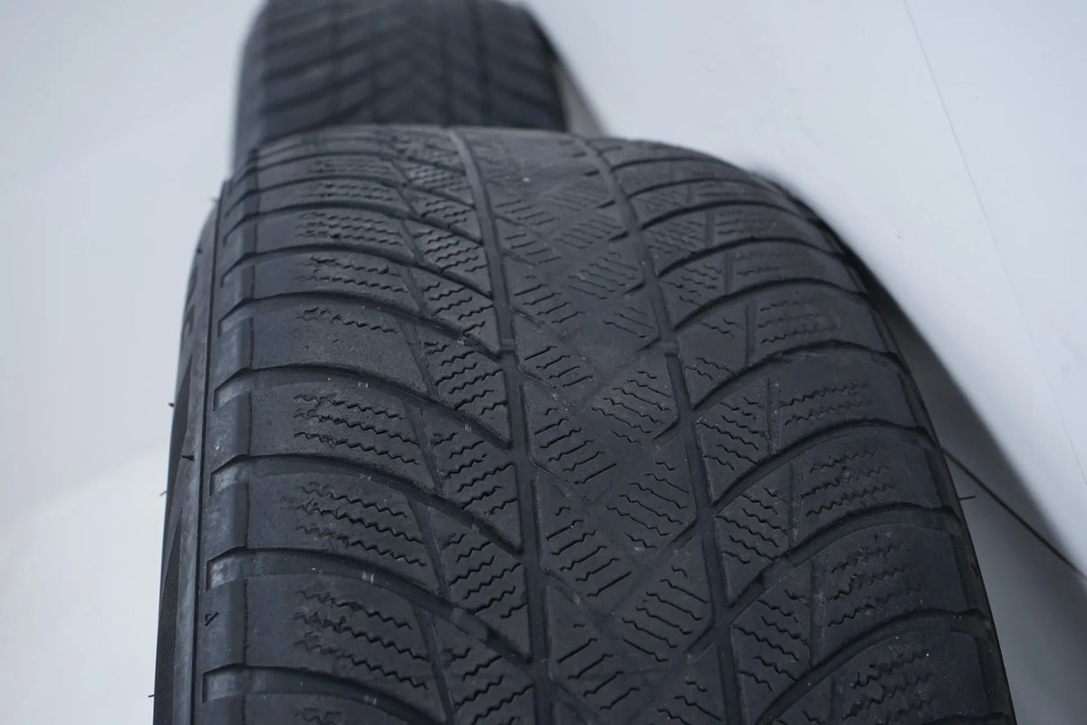 Pneus/jantes hiver Audi A6 4K C8 225/60 R17 pouces 4K0601025 Detailansicht 11