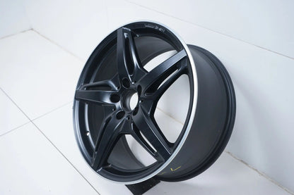 1x Mercedes AMG GT W190 AMG lichtmetalen velg 19 inch A1904010100