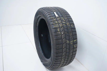 1 pneu hiver Pirelli DOT14 MO 275/50/20 pouces, épaisseur approximative 4 mm