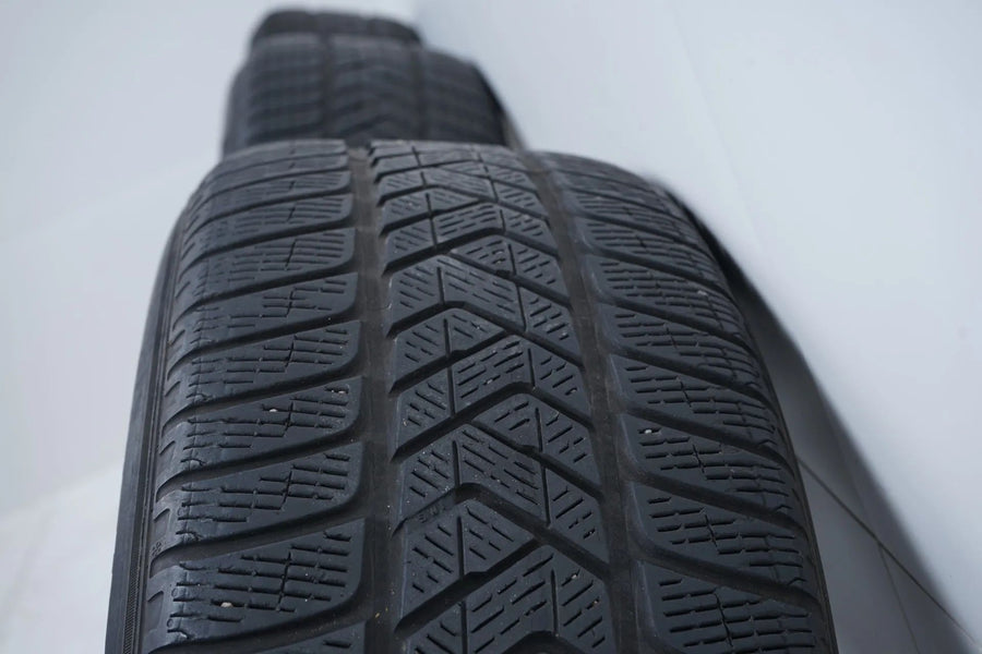 Land Rover Range Evoque winter tires/wheels 235/60/18 inch