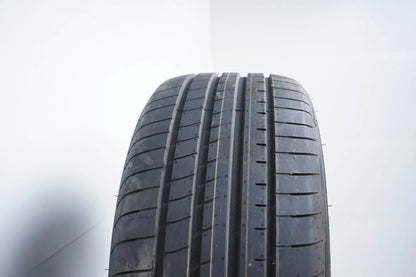 4x Goodyear summer tires 255/40 R18 DOT18 approx. 8 BMW* RFT