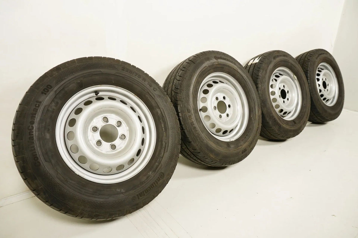 Mercedes Sprinter VW Crafter summer wheels 225 75 16C inch Detailansicht 2