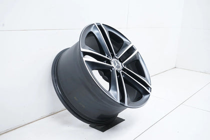 1 x Mercedes CLS W257 Alloy Wheel 18 Inch A2574010200 9J ET33