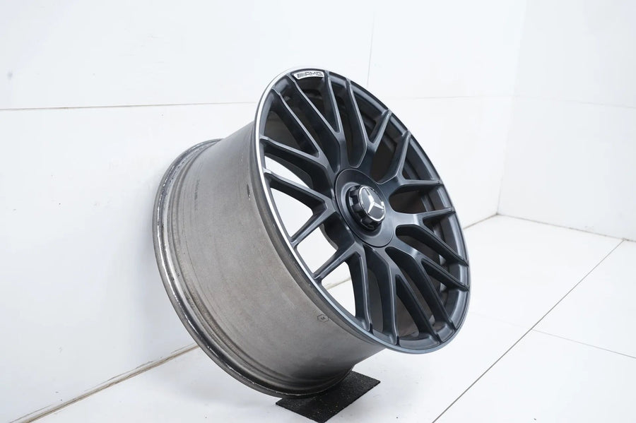 1 x Mercedes C63 W205 AMG Alufelge 19 Zoll A2054011800 9,5J
