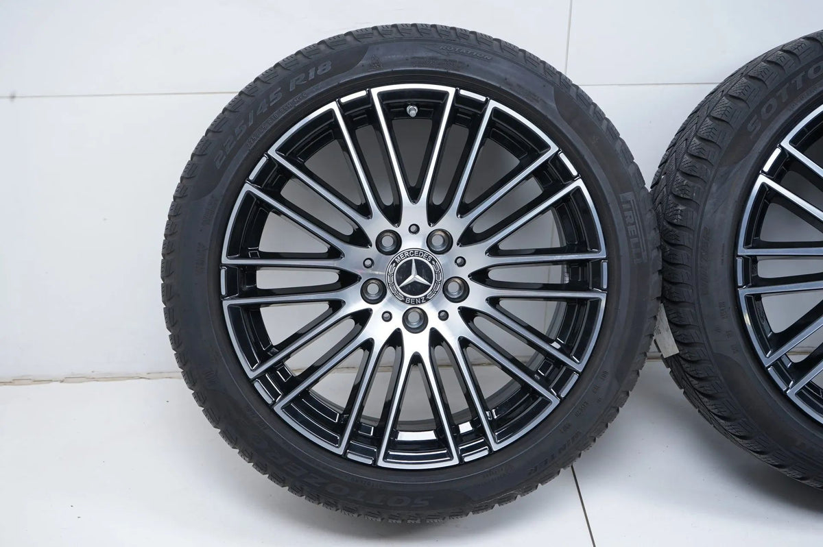 Mercedes C-Class W206 winter tires/wheels 225/45/18 inch Detailansicht 3