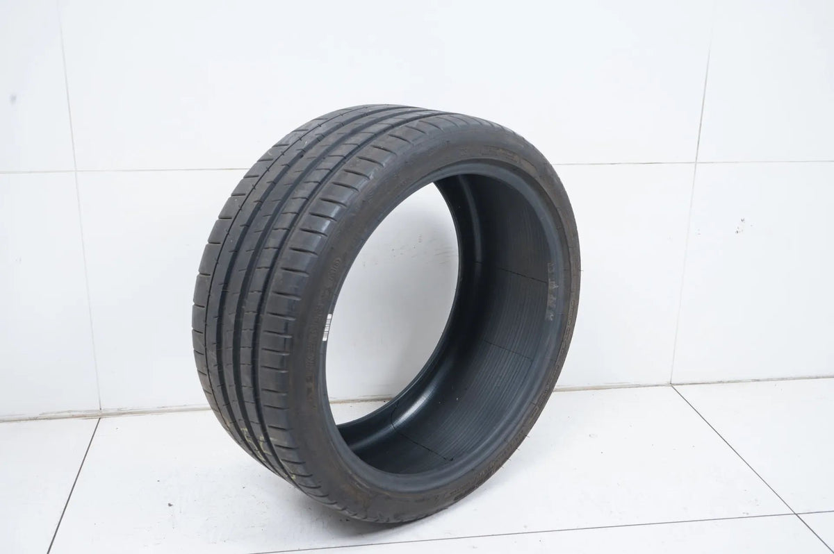 1x Michelin summer tire 255 35 19 inch DOT21 MO approx. 7mm tread depth Detail view 3