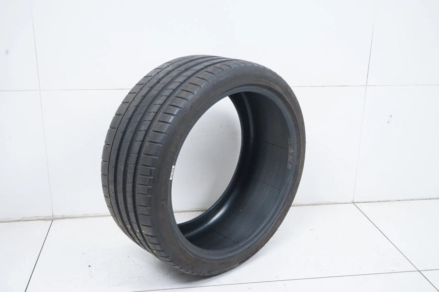 1x Michelin summer tire 255 35 19 inch DOT21 MO approx. 7mm tread depth