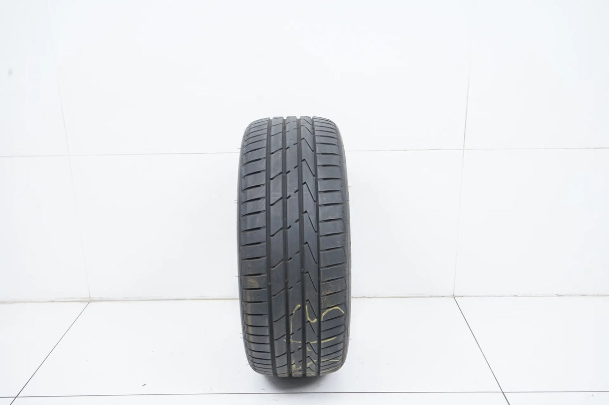 1x Sommerreifen Hankook 225 50 17 Zoll DOT19 ca.6 mm MO Detailansicht 2