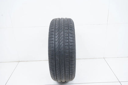 1 pneu été Pirelli 225/45/18 DOT19 (environ 7 m MO RFT)