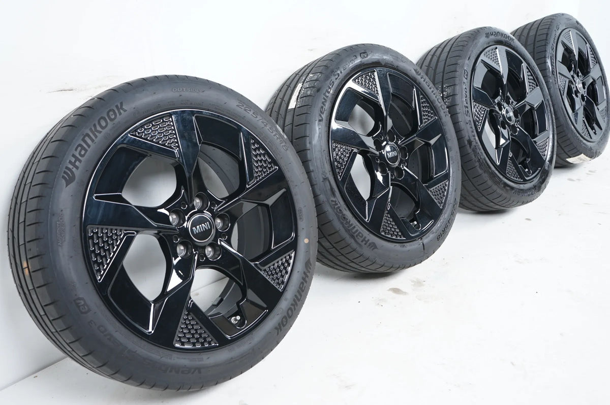 MINI Aceman J05 roues été pneus été 225 45 18 pouces 985 5A90F48 Vue détaillée 2