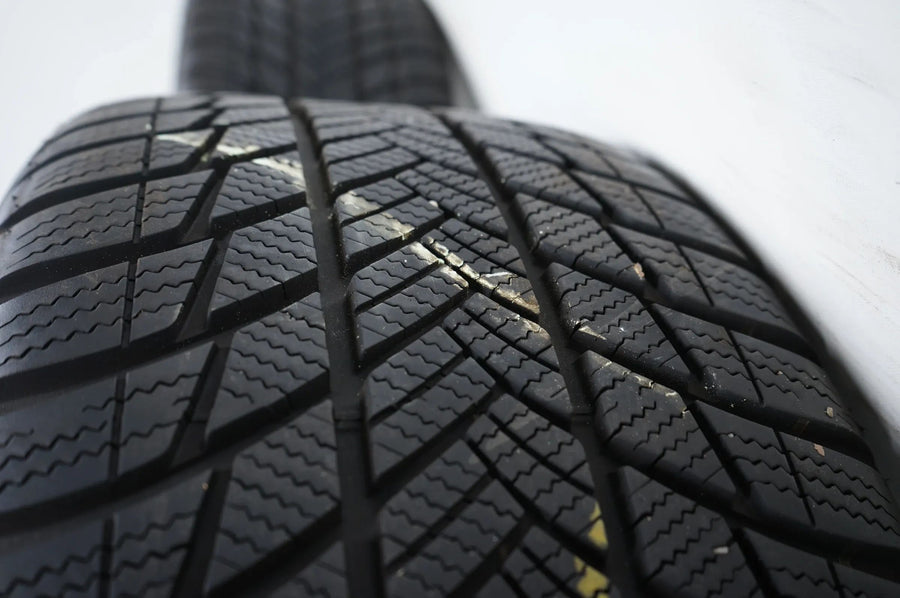Audi TT TTS 8S vinterdæk vinterhjul 245 40 18 tommer 8S0601025AN