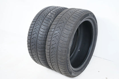 2 x Winterreifen Pirelli 225 45 18 Zoll DOT21 ca.4 mm MO RFT