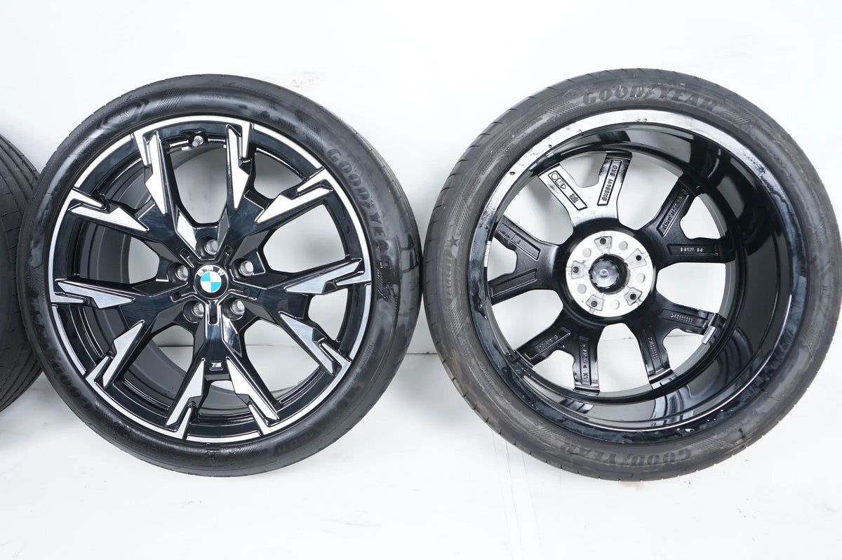 BMW Série 1 Série 2 F70 F74 roues été pneus été 235 40 19 pouces 976M 5A45267 Vue détaillée 14