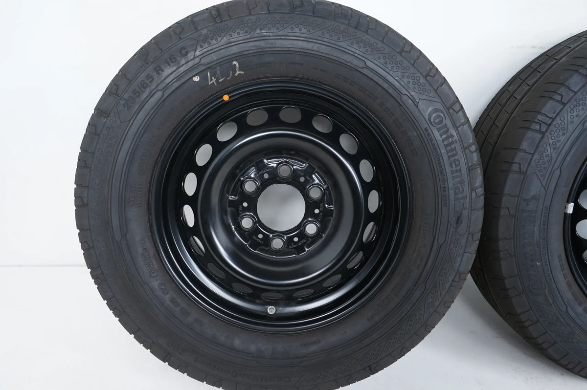 Mercedes Sprinter W907 summer wheels summer tires 235 65 16C inch A9074014800 Detail view 3