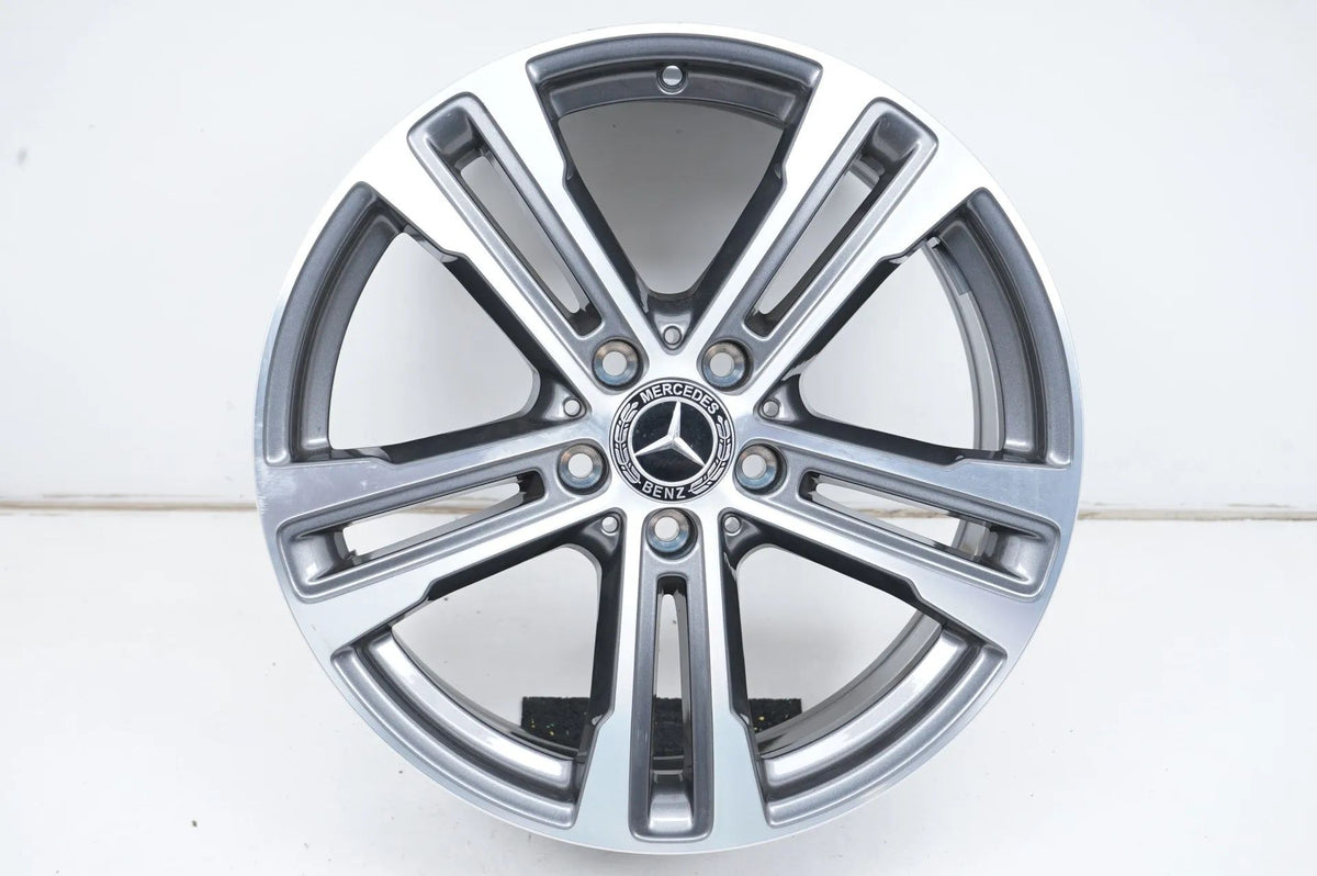 1 x Mercedes E třída W213, hliníkový disk 18 palců A2134015700 8J ET43
