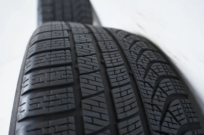 BMW Série 5 G60 G61 roues hiver pneus hiver jantes alu 19 pouces 942M 5A324F4 5A324F5
