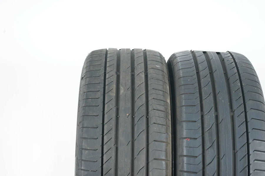2 x Continental summer tires 235 55 19 inch DOT22 approx. 6 mm tread depth
