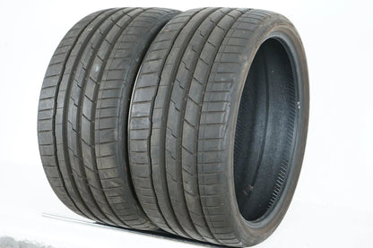 2 x Hankook summer tires 285 30 22 inch DOT22 approx. 6mm tread depth