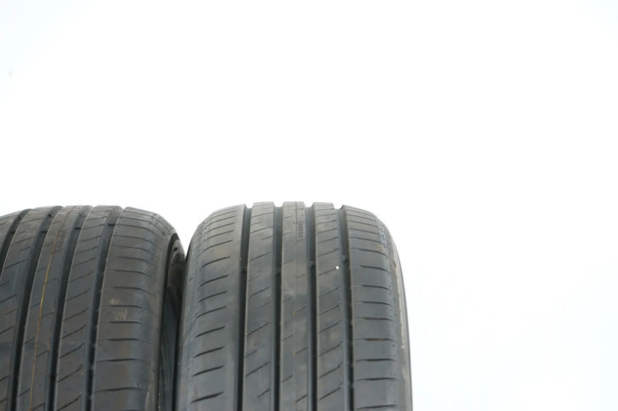 2 x Nexen summer tires 225/55 R18 inch DOT 23/22 approx. 7m BMW* MO