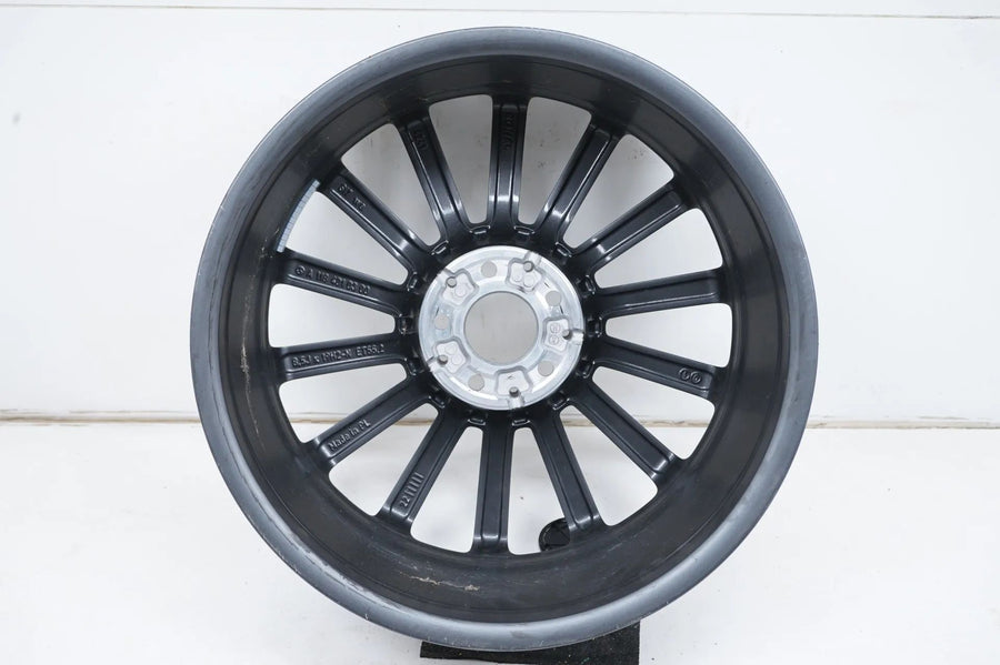 1 x Mercedes CLA35 AMG W118 Alloy Wheel 19 Inch A1184010300 8.5J