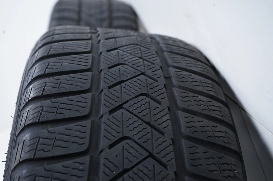Mercedes C-Class W206 winter tires/wheels 225/45/18 inch
