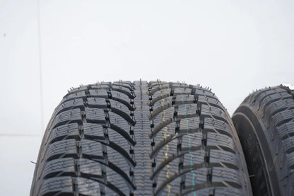 4x DEMO Winterreifen Michelin 235 65 17 Zoll DOT17 MO