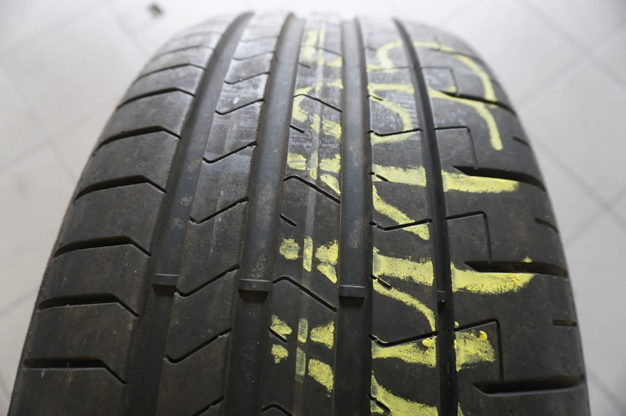 1 X 235 50 R19 99Y Sommerreifen Pirelli P Zero PZero MO 2022 7mm