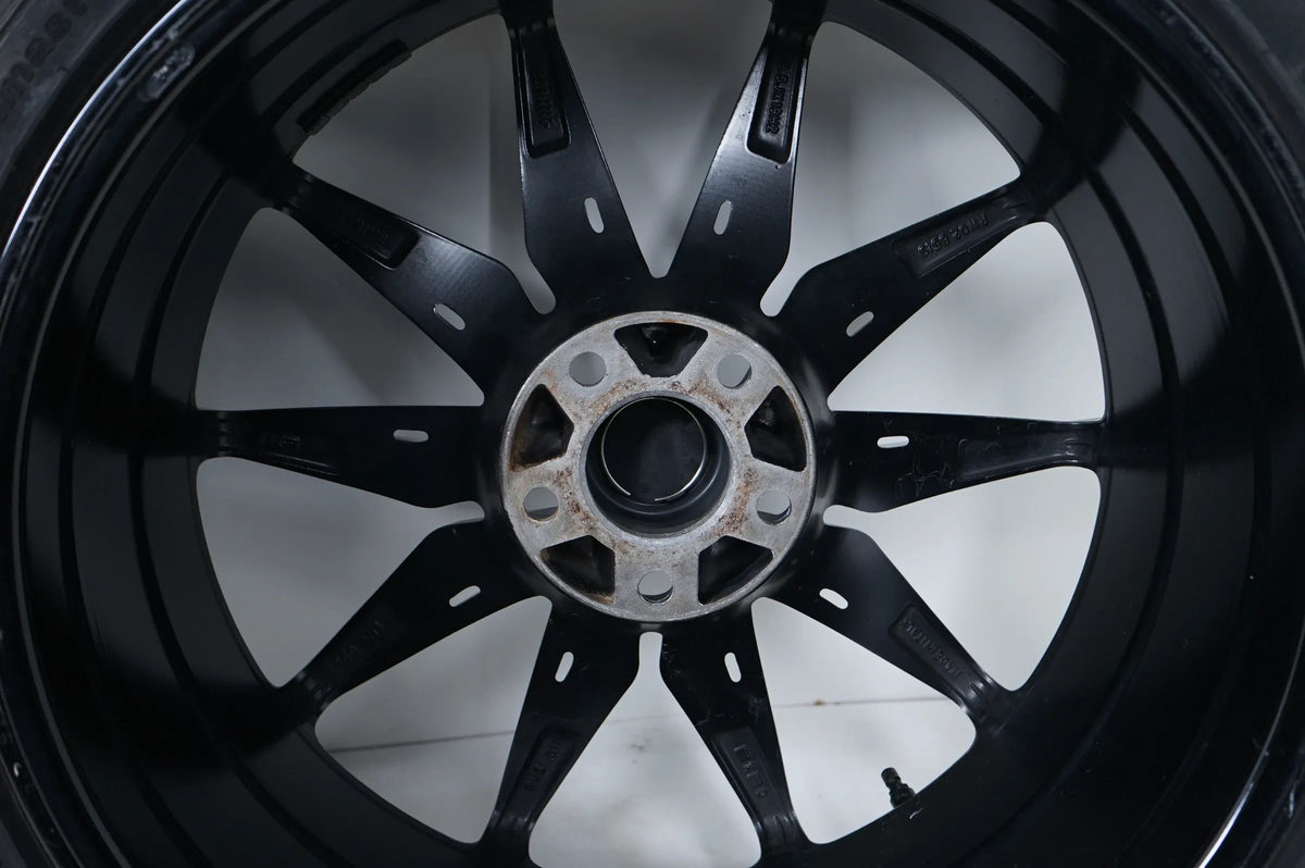 Audi A3 8V VW Golf 6 7 Winter Tires Winter Wheels 235 35 19 Inch Detailansicht 14