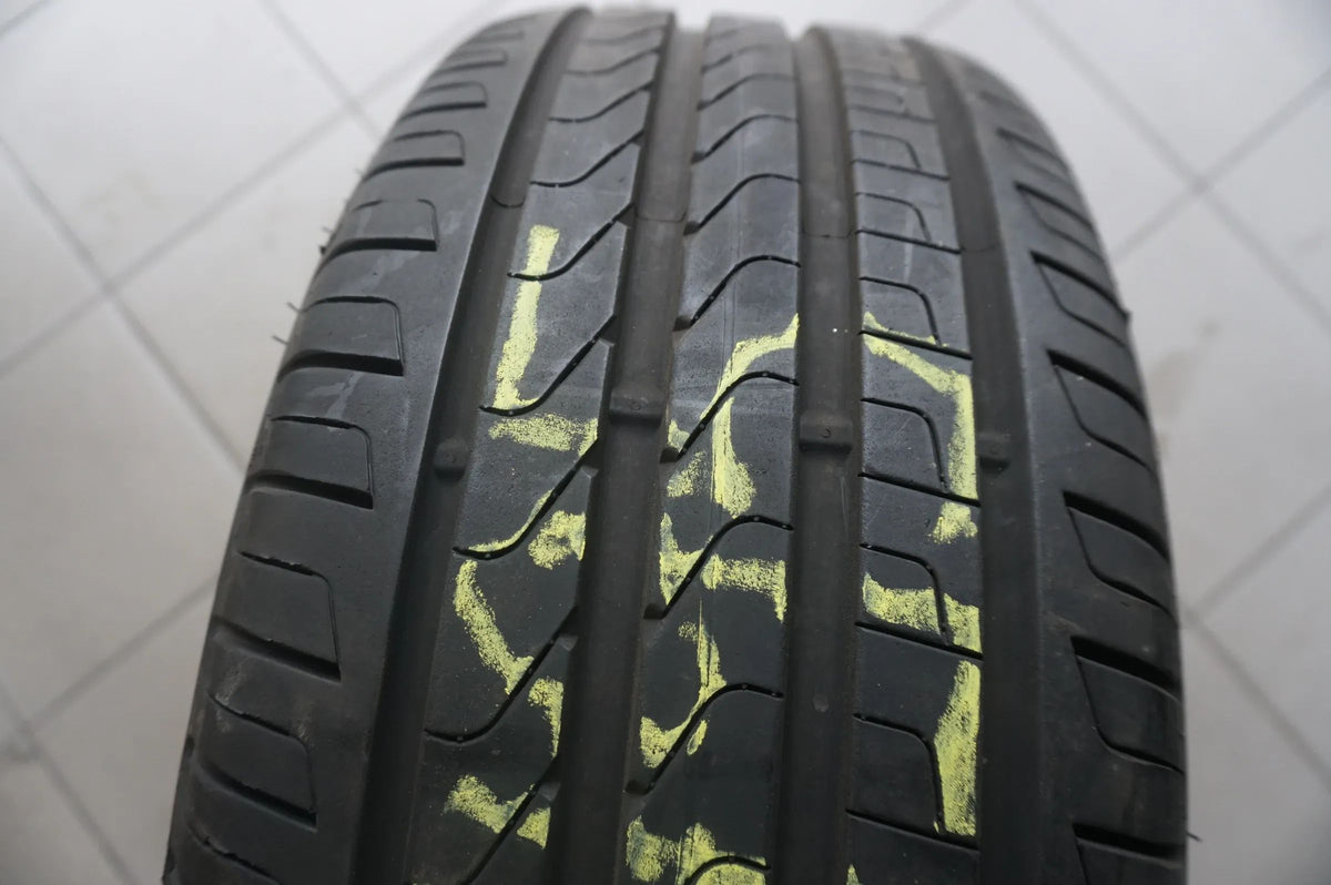1 pneu été 245 40 R19 98Y Pirelli Cinturato P7 MOE RFT RunFlat 6,5mm 2021 Detailansicht 2