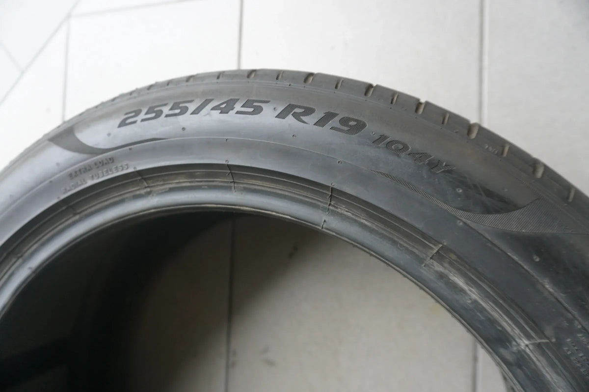 1 X 255 45 R19 104Y Summer Tire Pirelli P Zero PZero MO1 PNCS 6mm 2020 Detail view 4