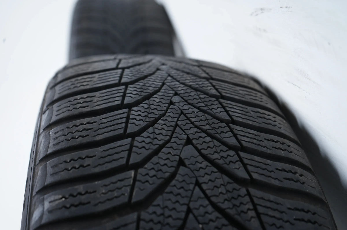 VW Volkswagen Golf 7 8 Winter tires Winter wheels 205 50 17 inch Detailansicht 8
