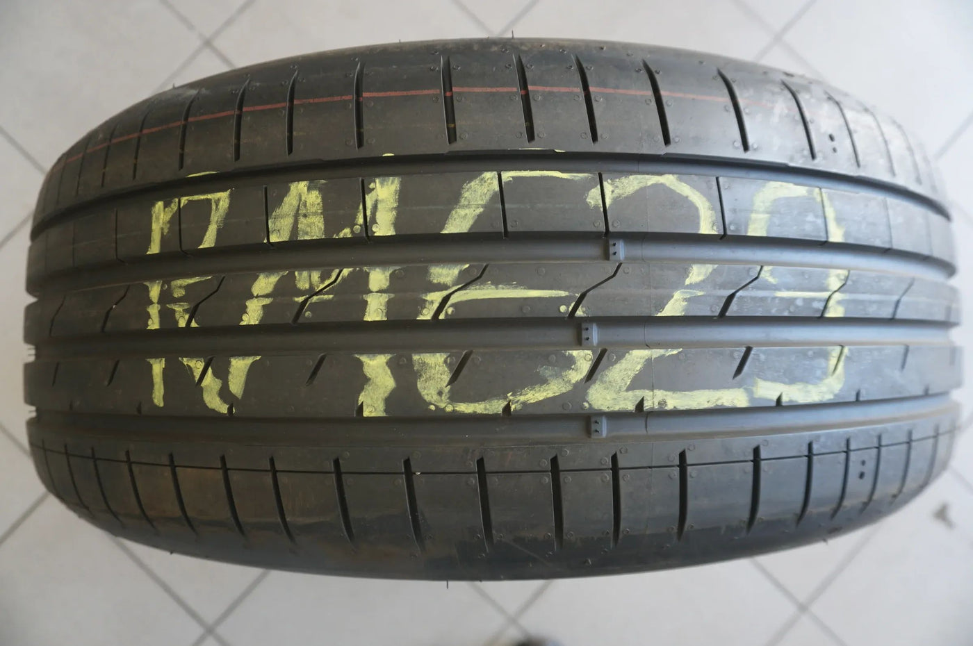 1 X 225 55 R18 102Y Sommerreifen Hankook Ventus S1 evo3 * MO 2022 6,5mm