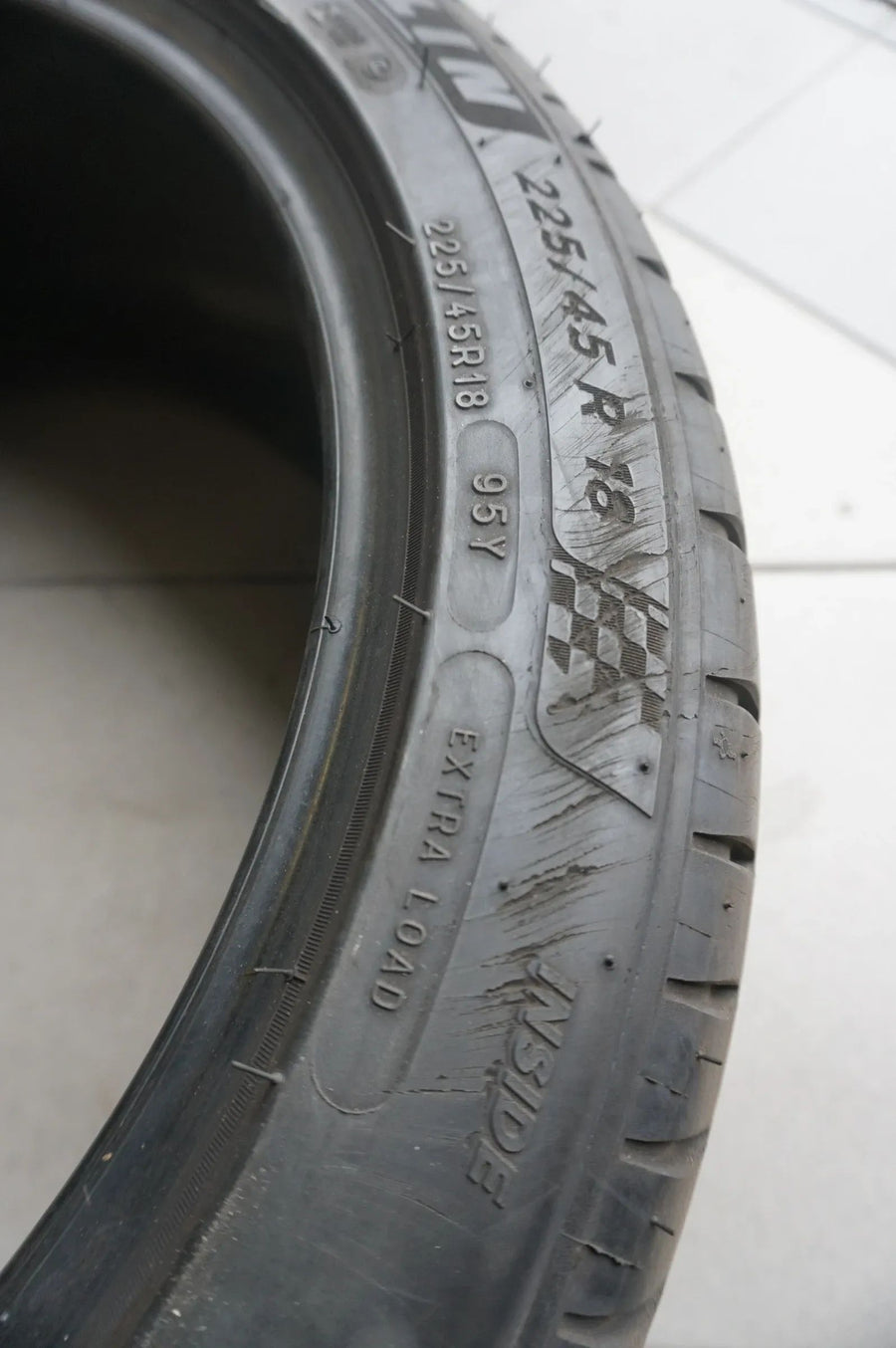 1 X 225 45 R18 95Y Summer Tyre Michelin Pilot Sport 4 ZP * RSC RunFlat 2023 6mm