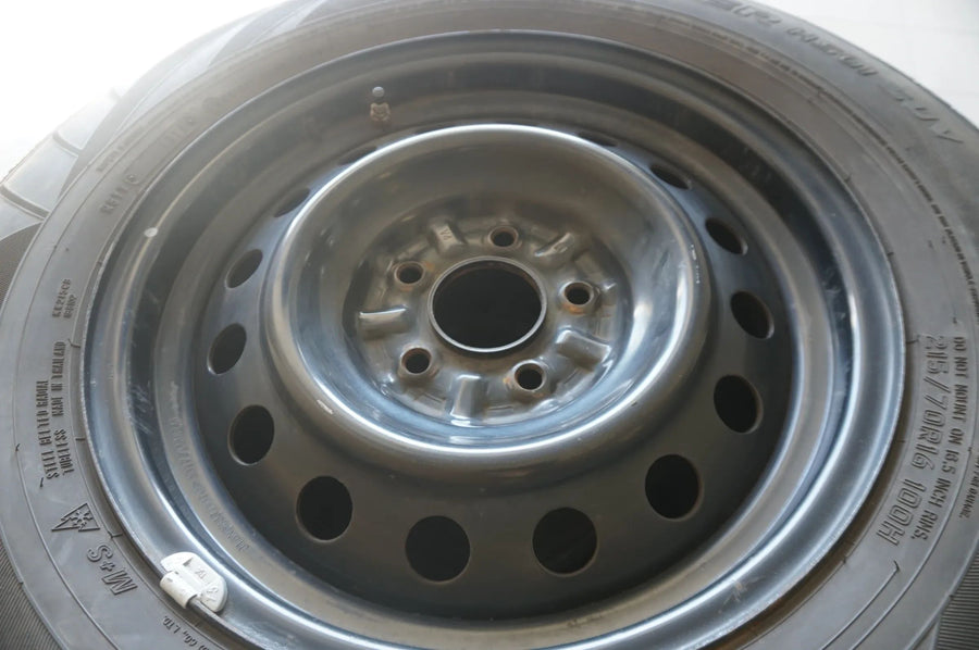 Cerchi in acciaio Hyundai Tucson TL iX35, pneumatici invernali, ruote invernali 215 70 R16, 2018, 6 mm di battistrada