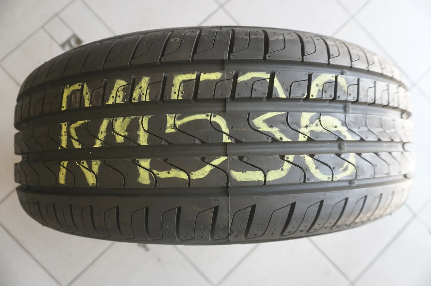 1 X 205 55 R16 91V Pneu été Pirelli Cinturato P7 2023 8mm
