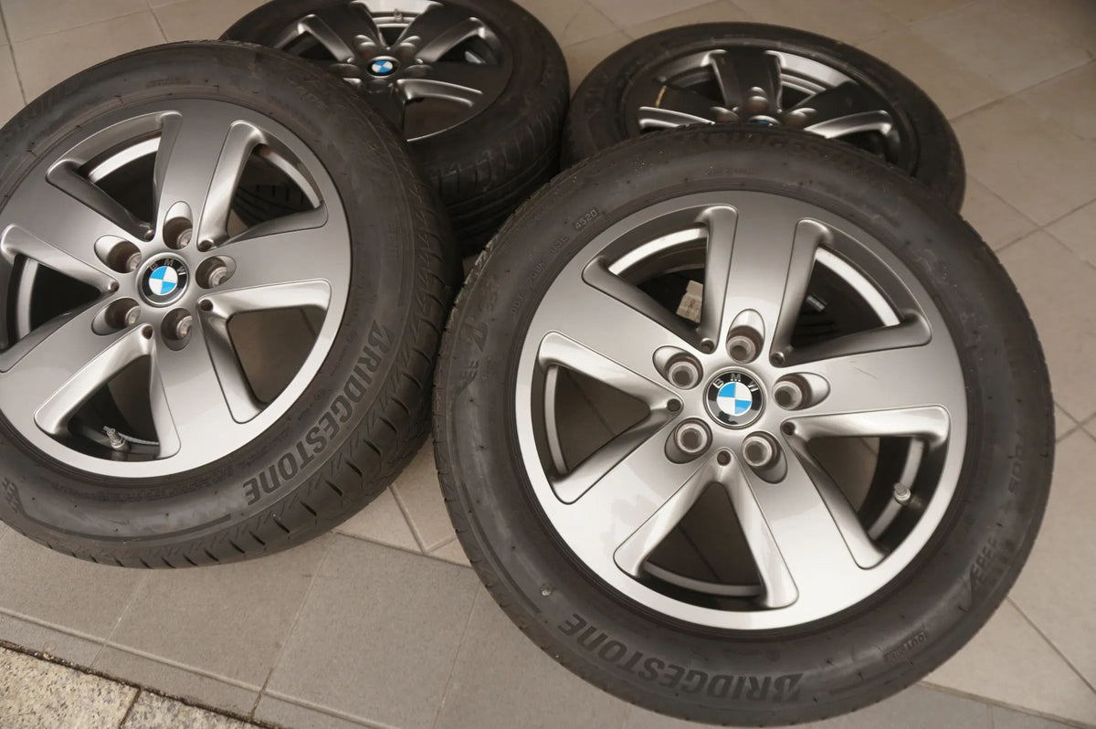 Original BMW 1er F40 2er F44 Alufelgen Sommerräder Sommerreifen 205 55 R16 6mm Detailansicht 2