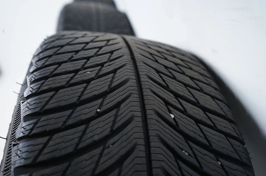 Mercedes A45 CLA45 W177 C118 Winterreifen Winterräder 18 Zoll