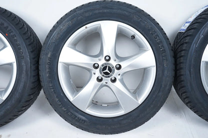 Mercedes Classe V W447 Pneus toutes saisons 17 pouces