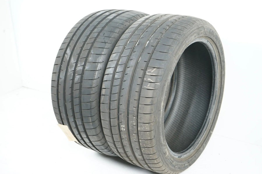2x Sommerreifen Goodyear 255 40 R18 18 Zoll ca.7mm DOT18 Bmw*RFT