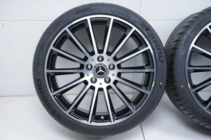 Mercedes CLA35 W118 C118 X118 Winterräder mit neuen Winterreifen 245 35 19 Zoll