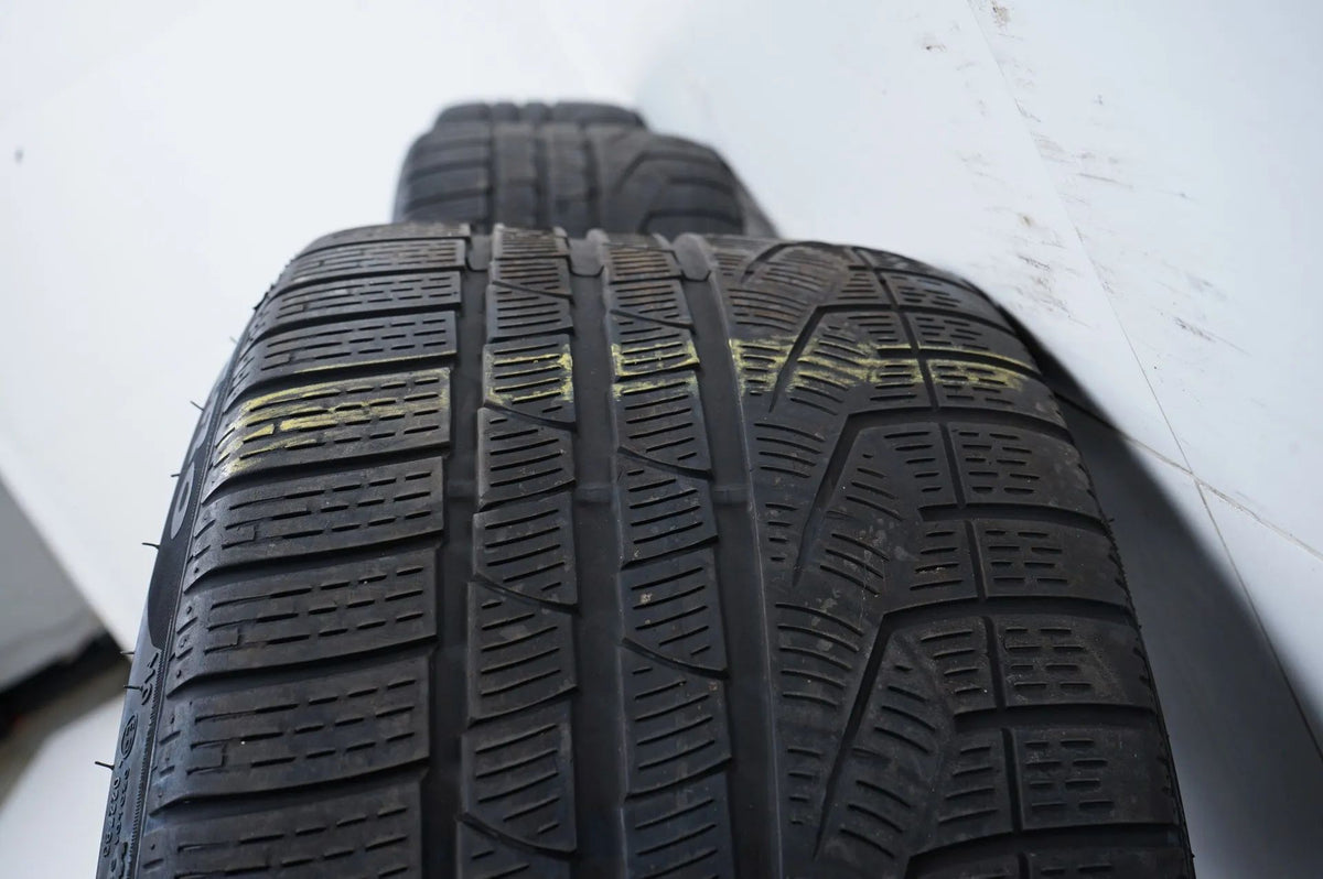 Mercedes C63 Coupe AMG W205 Winter Tires Winter Wheels 19 Inch Detailansicht 11