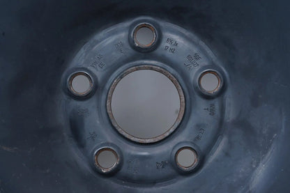 Pneus/jantes hiver Audi Q3 83A F3 215/65/17 pouces