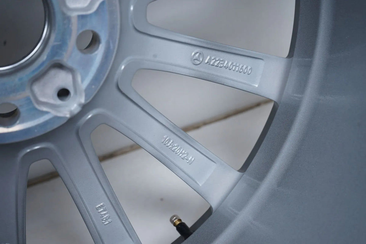 Mercedes S-Class W223 V223 AMG summer wheels 20 inch Detailansicht 15