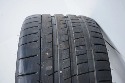 Mercedes GT GTS W190 summer tires, summer wheels 19/20 inch