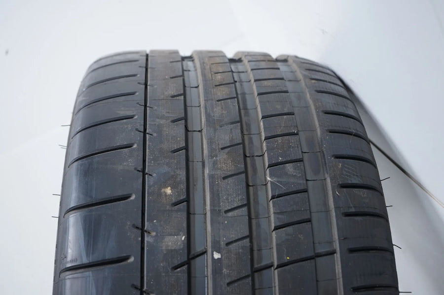 Mercedes GT GTS W190 summer tires, summer wheels 19/20 inch