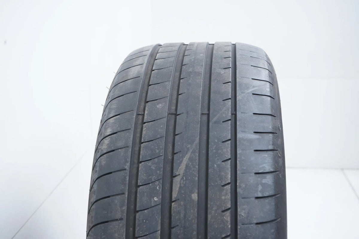 2 pneus été Goodyear 255/55/18 pouces DOT21, profondeur de sculpture d'environ 4 mm. Vue détaillée 5