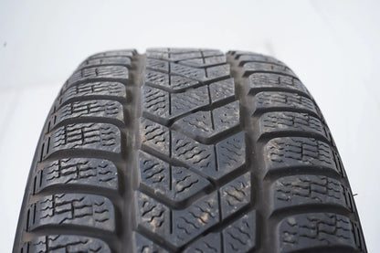 2 x Winter tires 215 55 18 inch Pirelli approx. 5 mm tread depth DOT15 MO