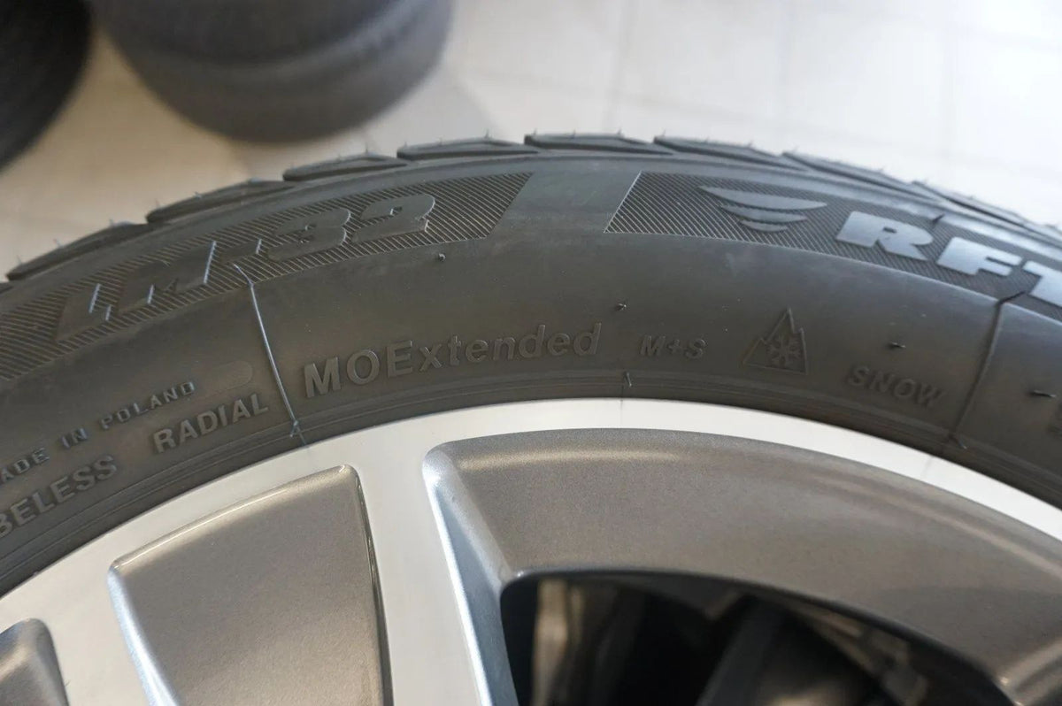 Jantes aluminium d'origine Mercedes Classe C W205 Roues hiver Pneus hiver 225 50 R17 Detailansicht 7
