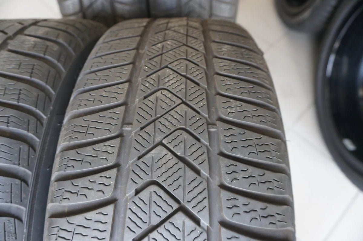 Original Mercedes C Klasse W206 S206 Alufelgen Winterräder Winterreifen 18 Zoll Detailansicht 11