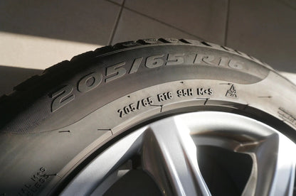 VW T-ROC I Touran II 5T Alloy Wheels Winter Tires 6mm